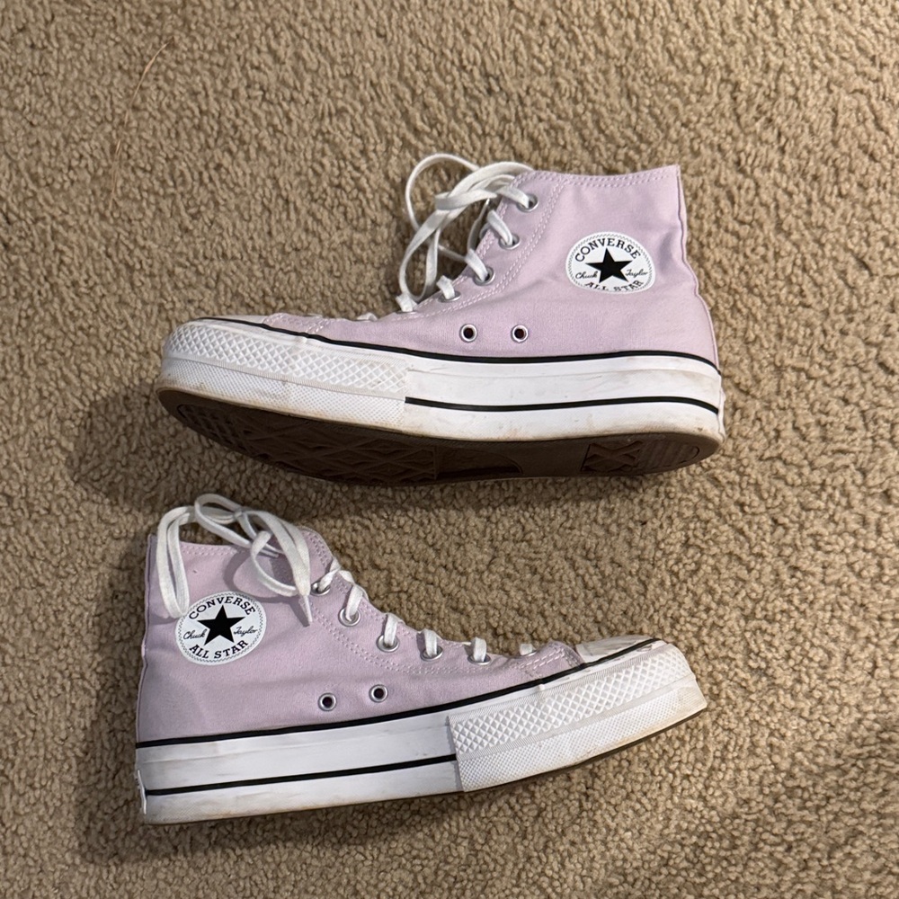 Converse Women's High-Top Sneakers - Soft Lavender